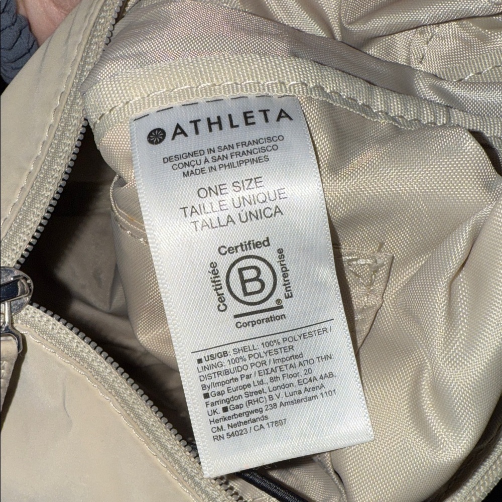 Athleta All About Crossbody - Picture 4 of 4